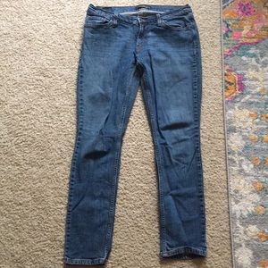 LEVIS too super low 524 jeans